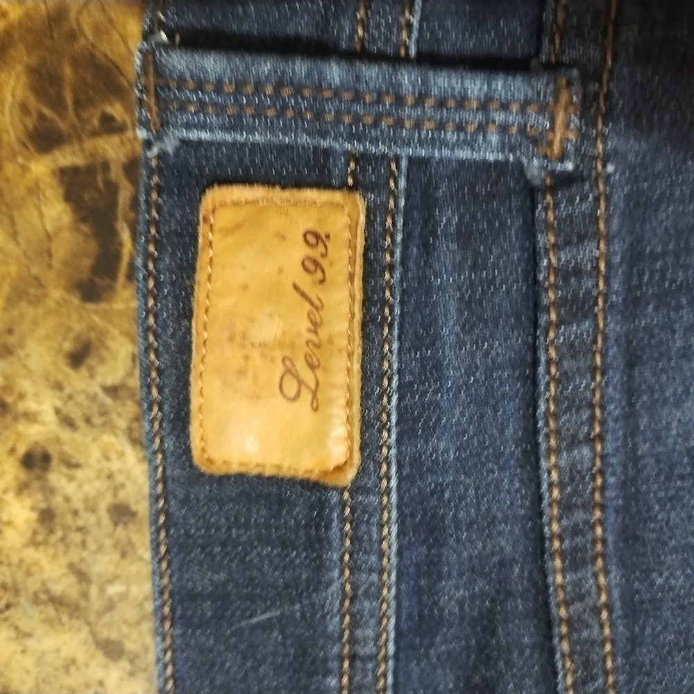 2 Pairs - Level 99 Jeans - Picture 16 of 16